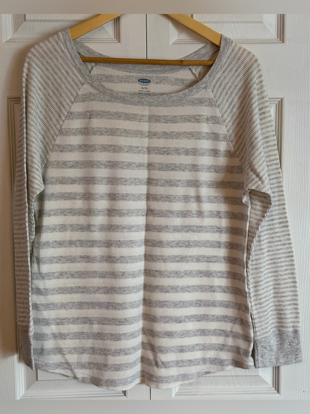 Old Navy Gray Striped Waffle Knit Thermal Long Sleeve XL